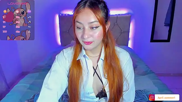 Snapshot of April_sommer1 chatting on 27, 10, 2025 April sommer1 online show from 27, 10, 2025