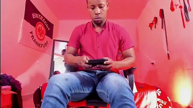 AlejoKhalifa  online show from 7, 1, 2026