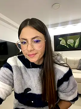 GiiirlPower online show from 28, 9, 2025