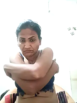 Snapshot of sunita6009 chatting on 1, 2, 2026 sunita6009 online show from 1, 2, 2026