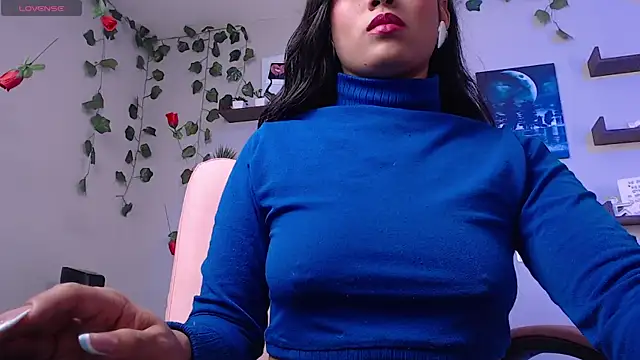 Snapshot of macey_elliot_ chatting on 6, 3, 2025 macey elliot online show from 6, 3, 2025