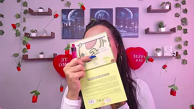 Snapshot of macey_elliot_ chatting on 18, 2, 2025 macey elliot online show from 18, 2, 2025