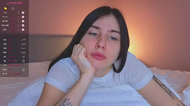 Snapshot of Vostok-6 chatting on 10, 10, 2025 Vostok-6 online show from 10, 10, 2025