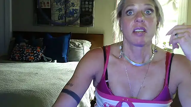 Glamazonx online show from 24, 6, 2026