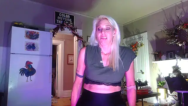 Glamazonx online show from 21, 11, 2025