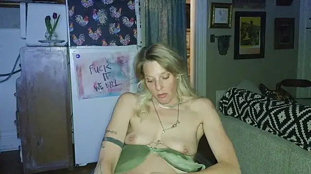 Glamazonx online show from 19, 3, 2026