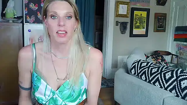 Glamazonx online show from 29, 3, 2026