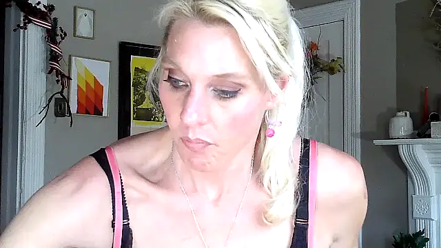 Glamazonx online show from 30, 11, 2025