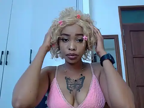 queencydoll online show from 28, 3, 2026