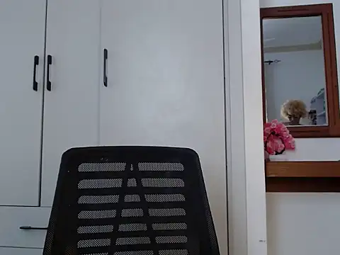 queencydoll online show from 23, 2, 2026