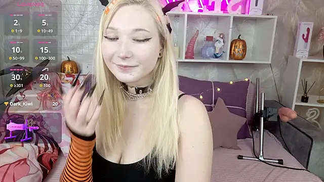 MeowkaKitty online show from 2, 11, 2025