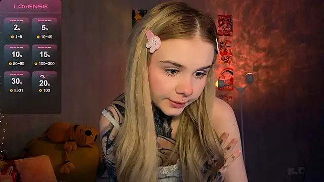 Britney Lynch online show from 7, 2, 2026