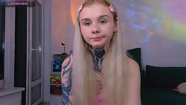 Britney Lynch online show from 13, 3, 2026