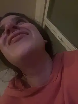 lylyacachonda online show from 3, 2, 2026