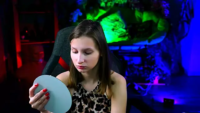 EllaHorton online show from 5, 2, 2026