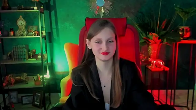 EllaHorton online show from 28, 2, 2025