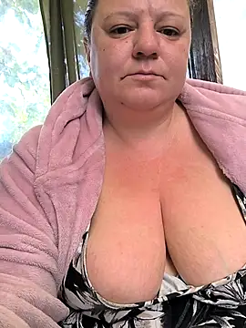 jusichka online show from 12, 10, 2025