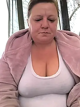 jusichka online show from 7, 11, 2025