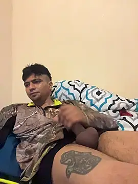 yObal-hot online show from 12, 3, 2026