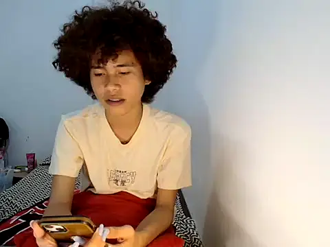 Asiantwink21 online show from 23, 6, 2026