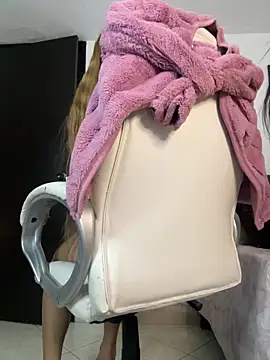 engell brunet online show from 23, 4, 2026