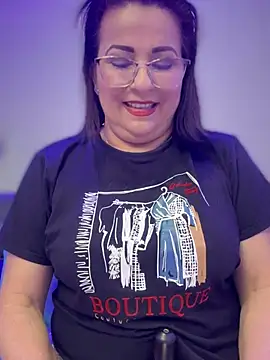 PaulinaSanders X online show from 28, 1, 2025