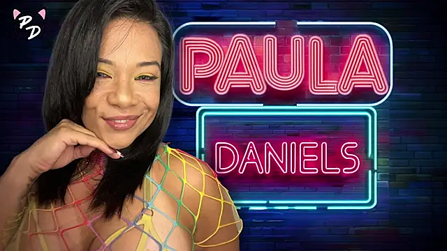 Snapshot of paula_daniela1 chatting on 21, 11, 2025 paula daniela1 online show from 21, 11, 2025