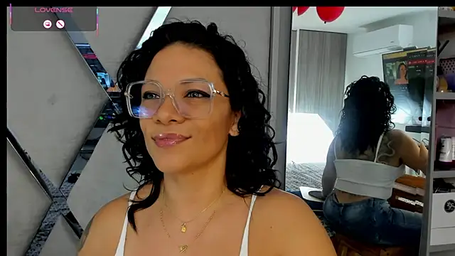 paula daniela1 online show from 24, 2, 2025