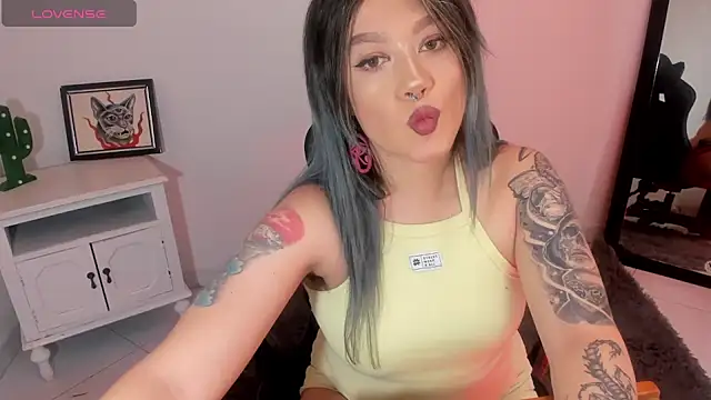 kat apple online show from 24, 10, 2025