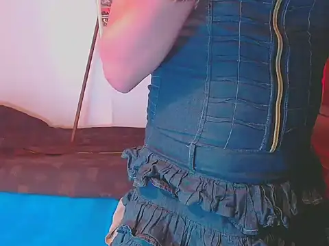 LorenJade online show from 19, 2, 2026