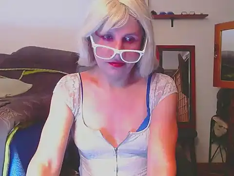 LorenJade online show from 19, 4, 2026