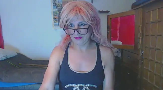 LorenJade online show from 15, 2, 2025