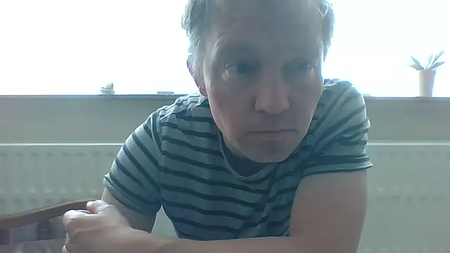 Snapshot of bertolini chatting on 30, 4, 2026 bertolini online show from 30, 4, 2026