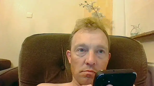 Snapshot of bertolini chatting on 1, 6, 2026 bertolini online show from 1, 6, 2026