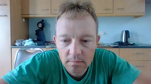 Snapshot of bertolini chatting on 3, 6, 2026 bertolini online show from 3, 6, 2026