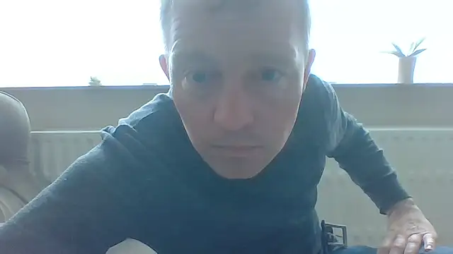 Snapshot of bertolini chatting on 7, 6, 2026 bertolini online show from 7, 6, 2026