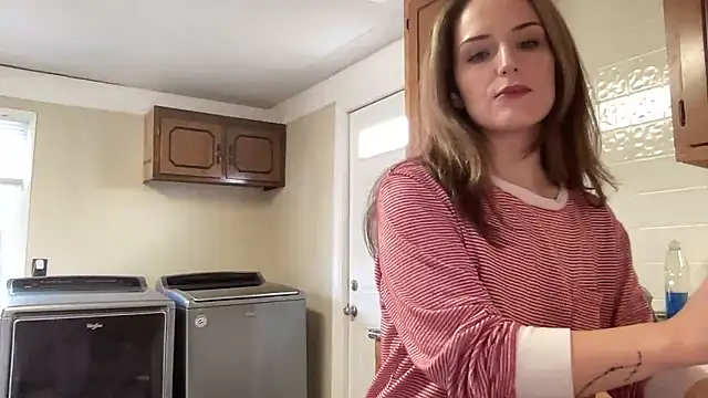 sexylilly69 online show from 12, 2, 2026