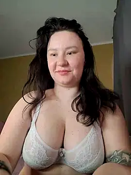 AlexaLexie online show from 4, 4, 2026