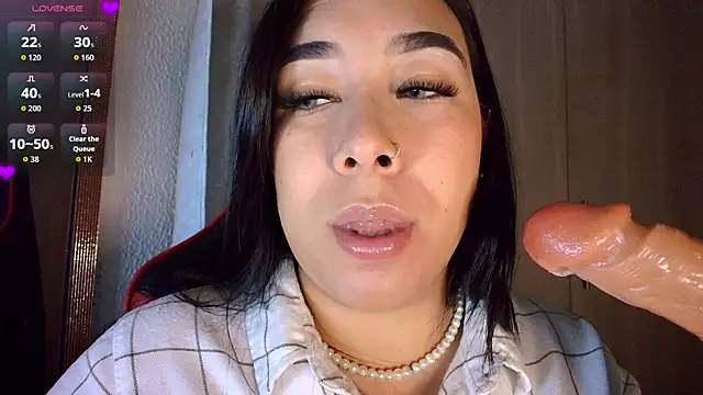 leahtemptation3 online show from 19, 12, 2025