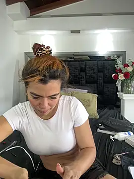 Arianna Jones1 online show from 18, 5, 2026
