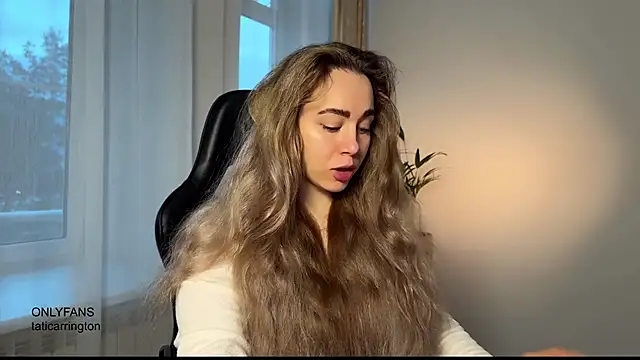 hotexclusive  online show from 16, 11, 2025