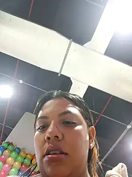 CanelitaPasion online show from 28, 2, 2025