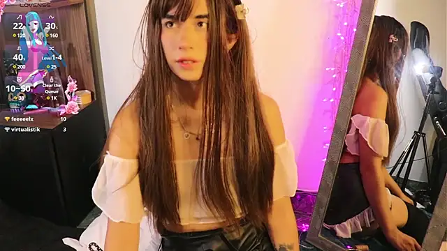  lucy white  online show from 22, 2, 2025