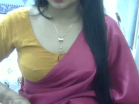 Horny desigirl online show from 3, 5, 2026