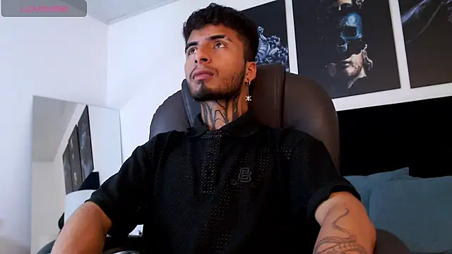 JuanCamiilo 66 online show from 26, 2, 2025