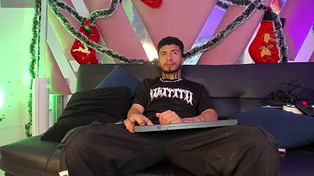 JuanCamiilo 66 online show from 18, 11, 2025