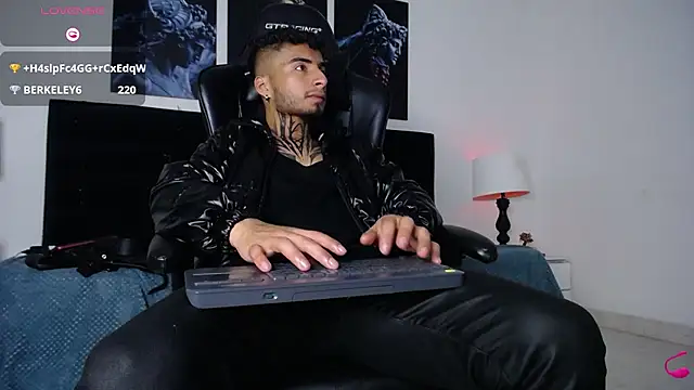 JuanCamiilo 66 online show from 12, 2, 2025
