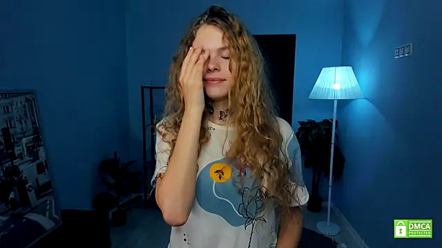 RayaNenlia online show from 4, 11, 2025