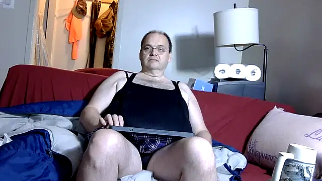 Snapshot of caressonnous chatting on 10, 11, 2025 caressonnous online show from 10, 11, 2025