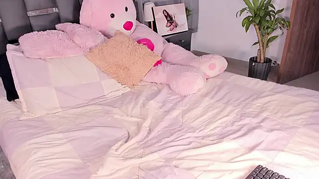 AfroditaRoy online show from 8, 3, 2026